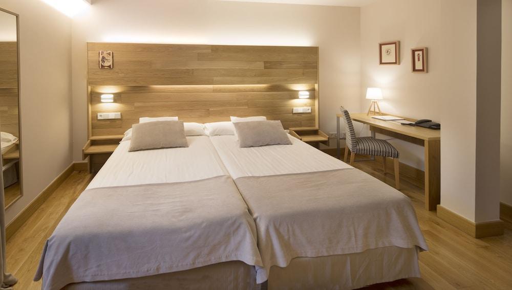 Hotel Real Colegiata San Isidoro León Εξωτερικό φωτογραφία