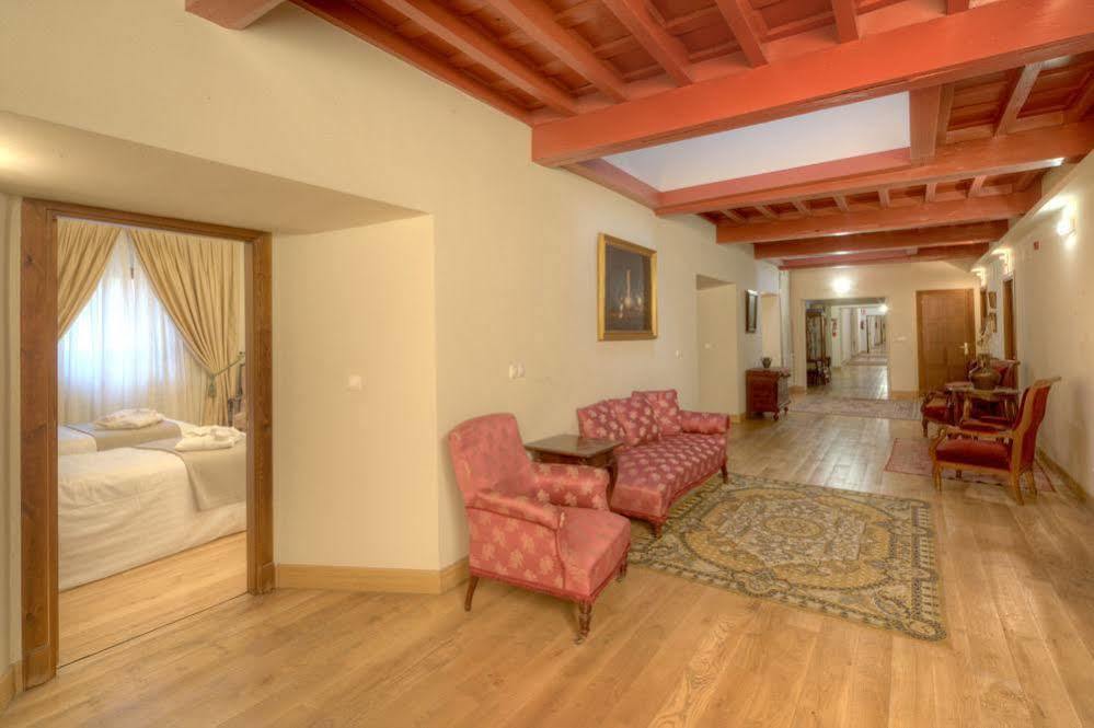 Hotel Real Colegiata San Isidoro León Εξωτερικό φωτογραφία